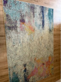 Semi Colorful Rug