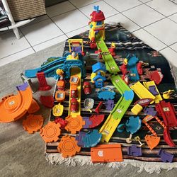 V tech Go! Go! Smart Wheels Train Station Playset