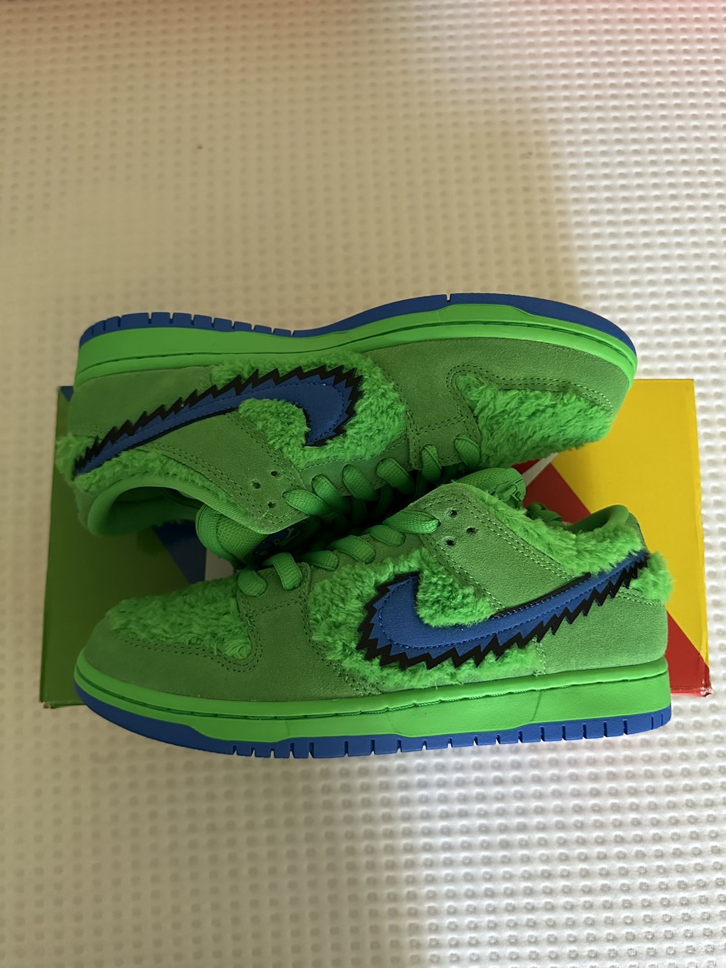 Nike SB Low Grateful Dead