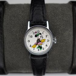 Vintage Disney Minnie Mouse Mechanical Wind-Up Ladies Watch Black Leather Band