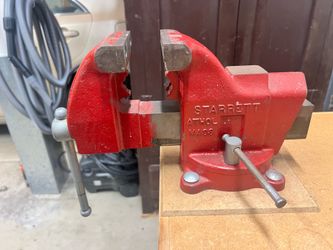 Vintage Starrett Athol Heavy Duty Bench Vise (Model 014) - Made in USA