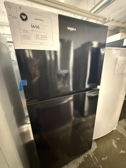 Whirlpool Top Freezer Refrigerator Black