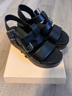 womens platform sandals