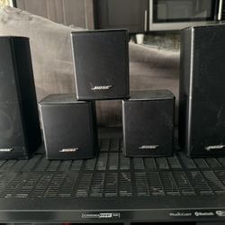 Bose Entertainment System With Base Box 