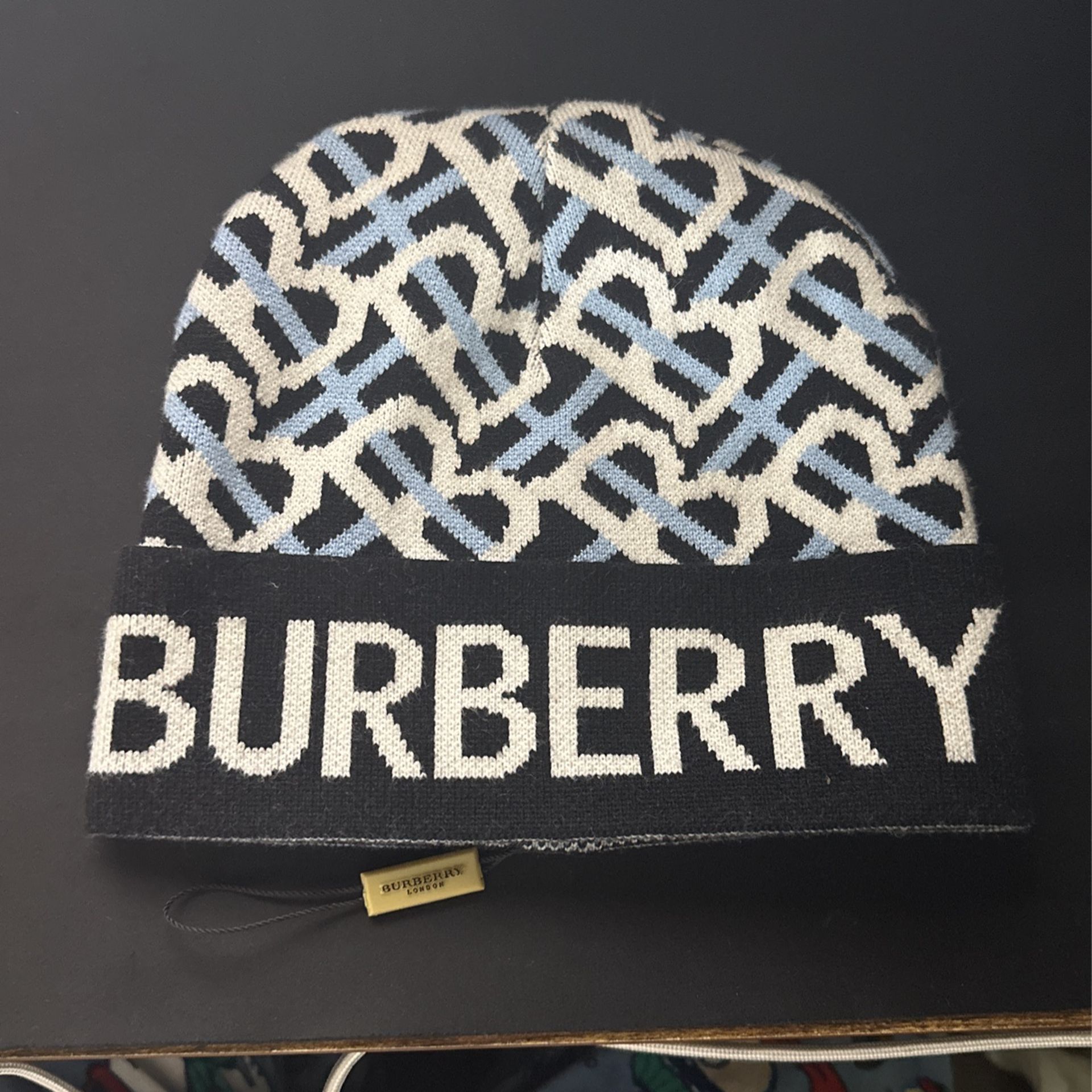Burberry Beanie TB MONOGRAM BLUE WHITE