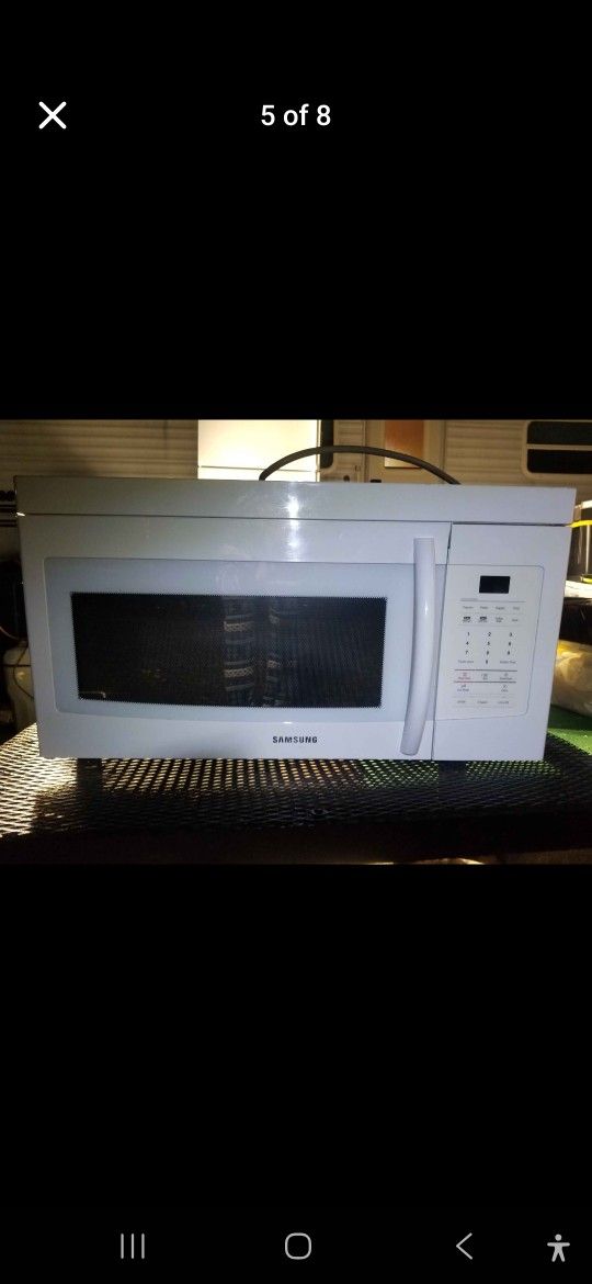 Over The Counter Mount 30" Samsung Microwave