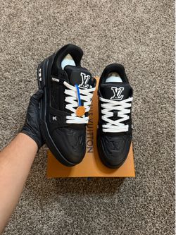 Louis Vuitton Trainers Black: Size 10 Men