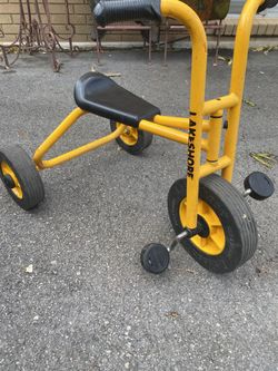 Lake Shore Tricycle