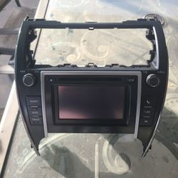 2011 Camry OEM Headunit