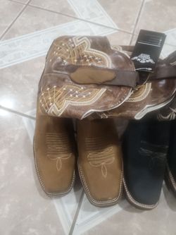 Last 2 New men's boots