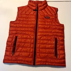 SUPERDRY, RED QUILTED VEST, DOUBLE  ZIPPER & POCKETS SIZE L