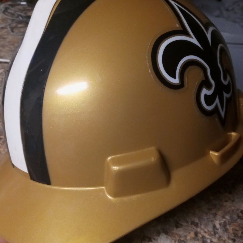 New Orleans Saints hard hat for Sale in Houston, TX - OfferUp