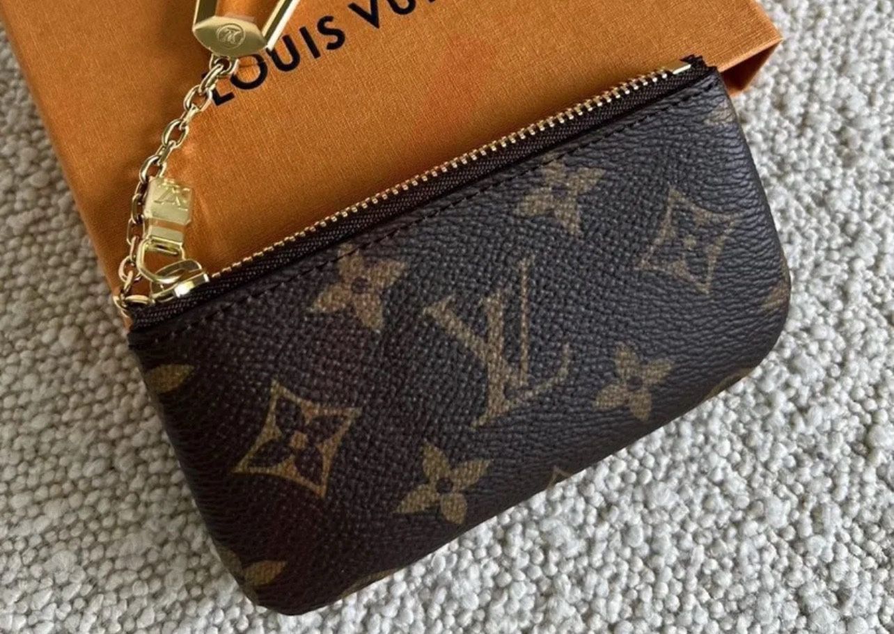 Card Wallet With Keychain