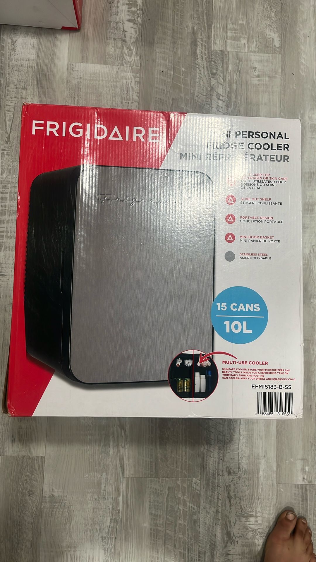 Frigidaire Mini Fridge 15 Cans Or 10L