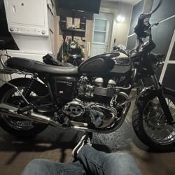 2007 Triumph bonneville 