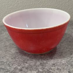 Vintage Pyrex Medium Red Mixing Bowl
