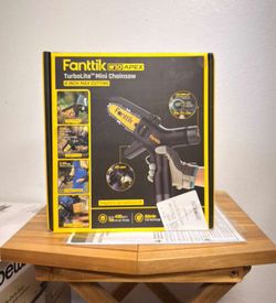 Fanttik 4” mini chainsaw