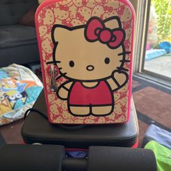 Hello Kitty Mini Fridge 