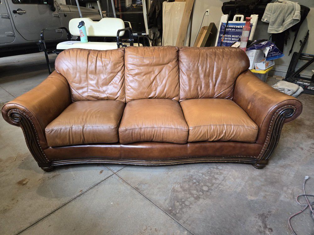 Leather Couch and Loveseat Set - Great Condition! 