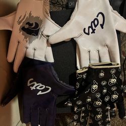 College Gloves