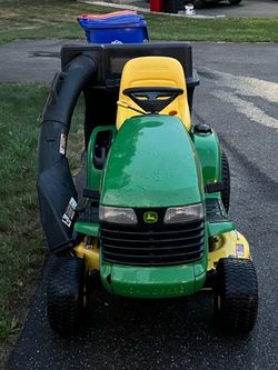 John Deere LT160