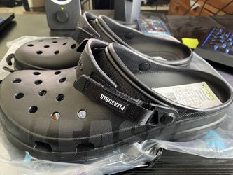 Pleasures Crocs Classic All-Terrain Clog