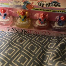 Stitch Lip gloss