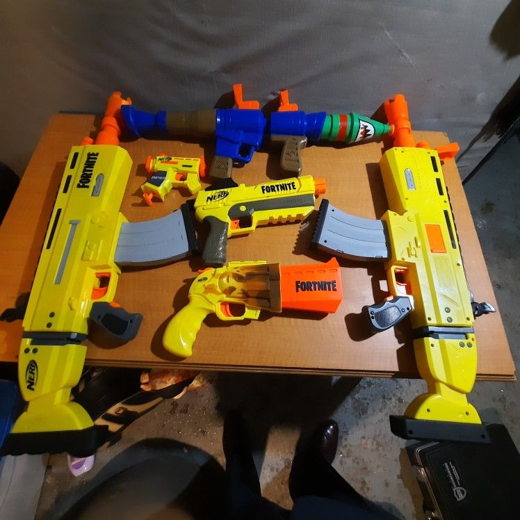 Fortnite Nerf Lot With Water Blaster Kaboom