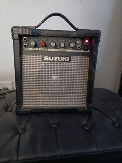 Suzuki Guitar amplifier amp