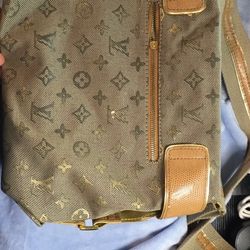Louis Vuitton Crossbody Purse