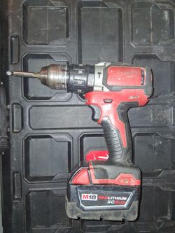 Milwaukee m18 drill