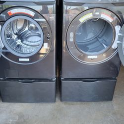 SAMSUNG HE WASHER ELECTRIC DRYER SET PRACTICALLY NEW CAN DELIVER 