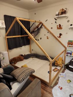 Montessori Kid Floor Bed Frame