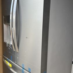 Frigidaire Gallery 22.6 cu. ft. French Door Refrigerator, Counter-Depth