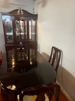 Complete Dining Set with China Cabinet – Table & 4 Chairs
