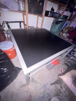 Square Dining Table with Metal Frame