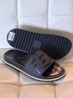 Fendi men slides