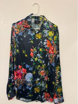 Zara button up shirt small