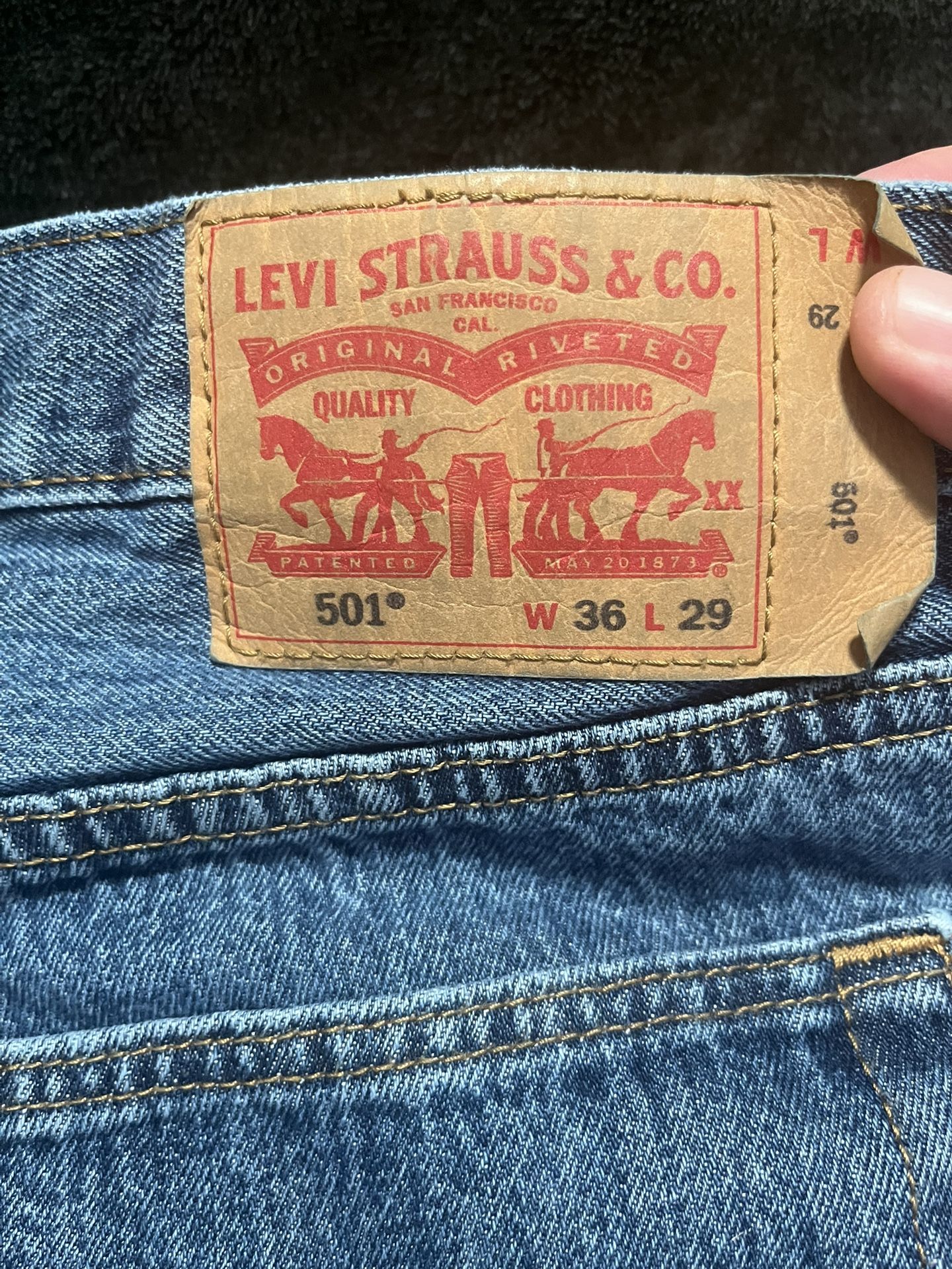 Brand New Levi’s 501 Button Fly Size 36