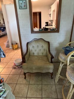 3 Piece Tufted Wood Frame Living Room Set (Cash Only)