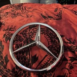 Bumper Emblem For A Mercedes 