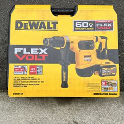 Dewalt 1 9/16 Sds Max Combination Hammer Kit