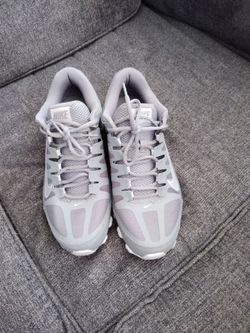 9.5 NIKE mens