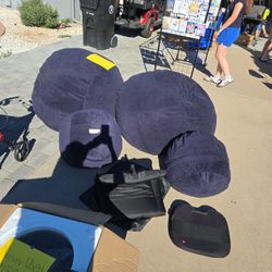 2 Matching 5 Ft Bean Bags With Ottoman 