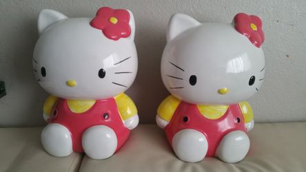Hello kitty piggy bank