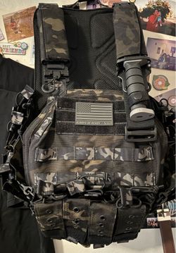 Plate Carrier (BRAND NEW)