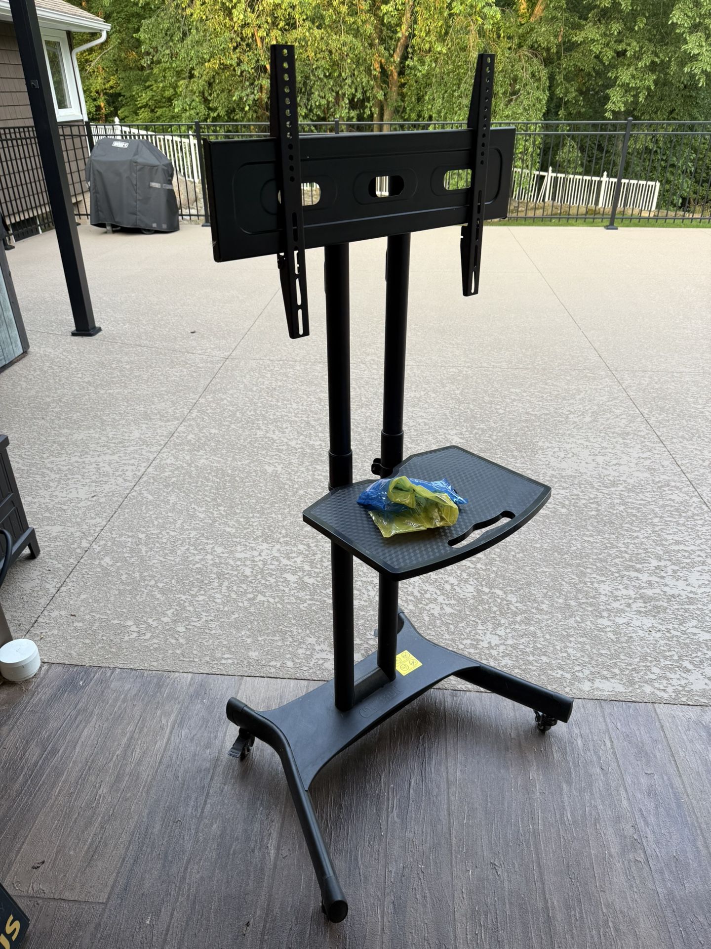 Mobile Tv Stand