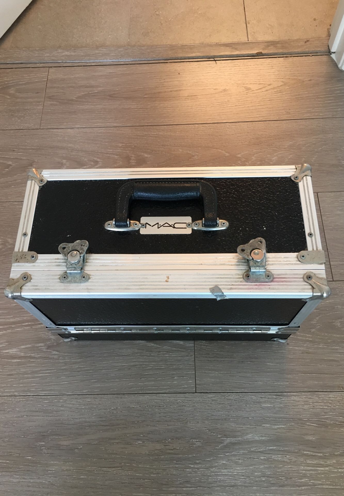 Vintage MAC pro makeup train case MUA black metal 90's