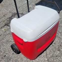 Igloo Ice Chest With Wheels 