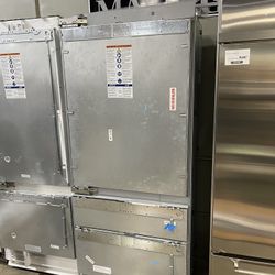 Thermador 36’ Panel Ready Built In Refrigerator